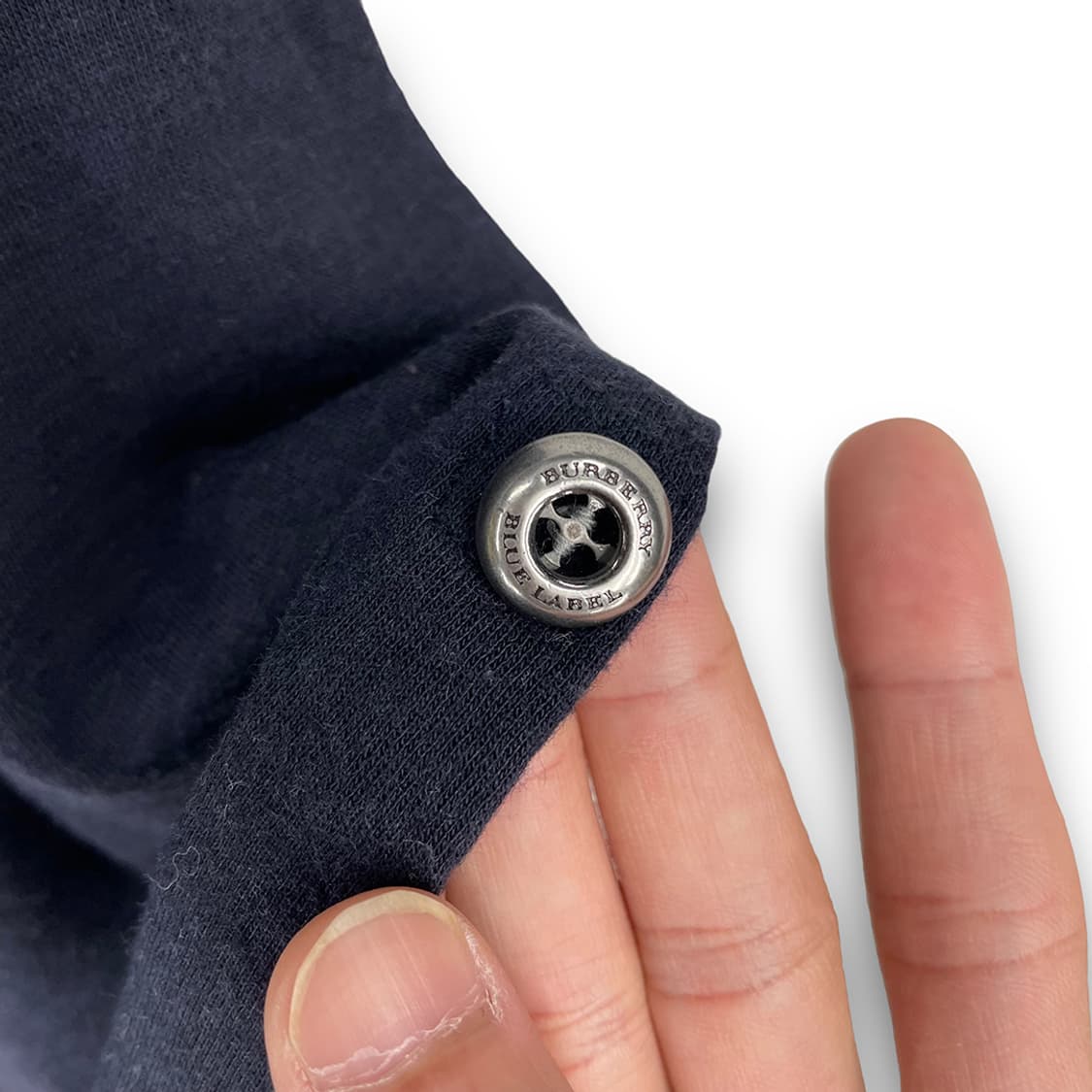 버버리 이퀘스트리안 나이트 로고 롱슬리브 상품이미지5