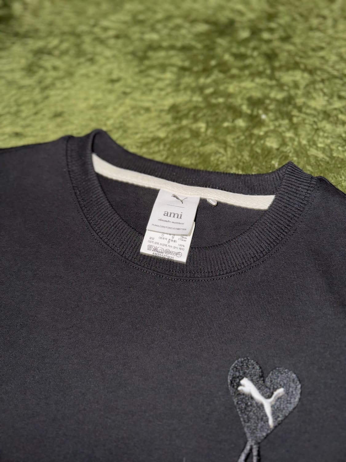 [S] 푸마 X 아미 콜라보 엠브로이더리 로고 티셔츠 블랙 상품이미지3