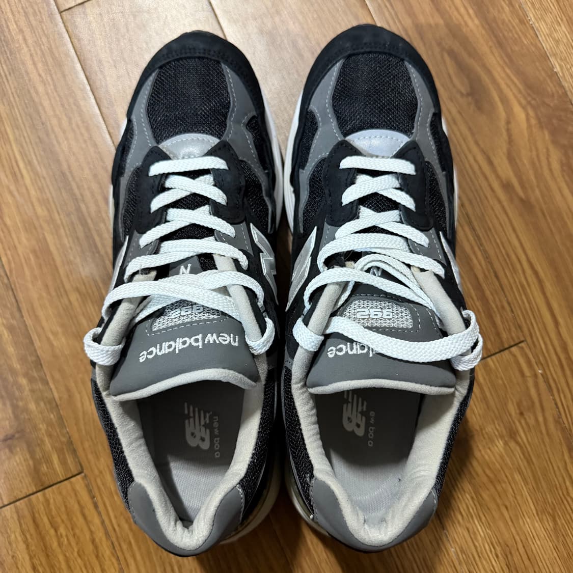 [280] 뉴발란스 992 메이드 인 USA 코어 블랙 그레이 상품이미지2