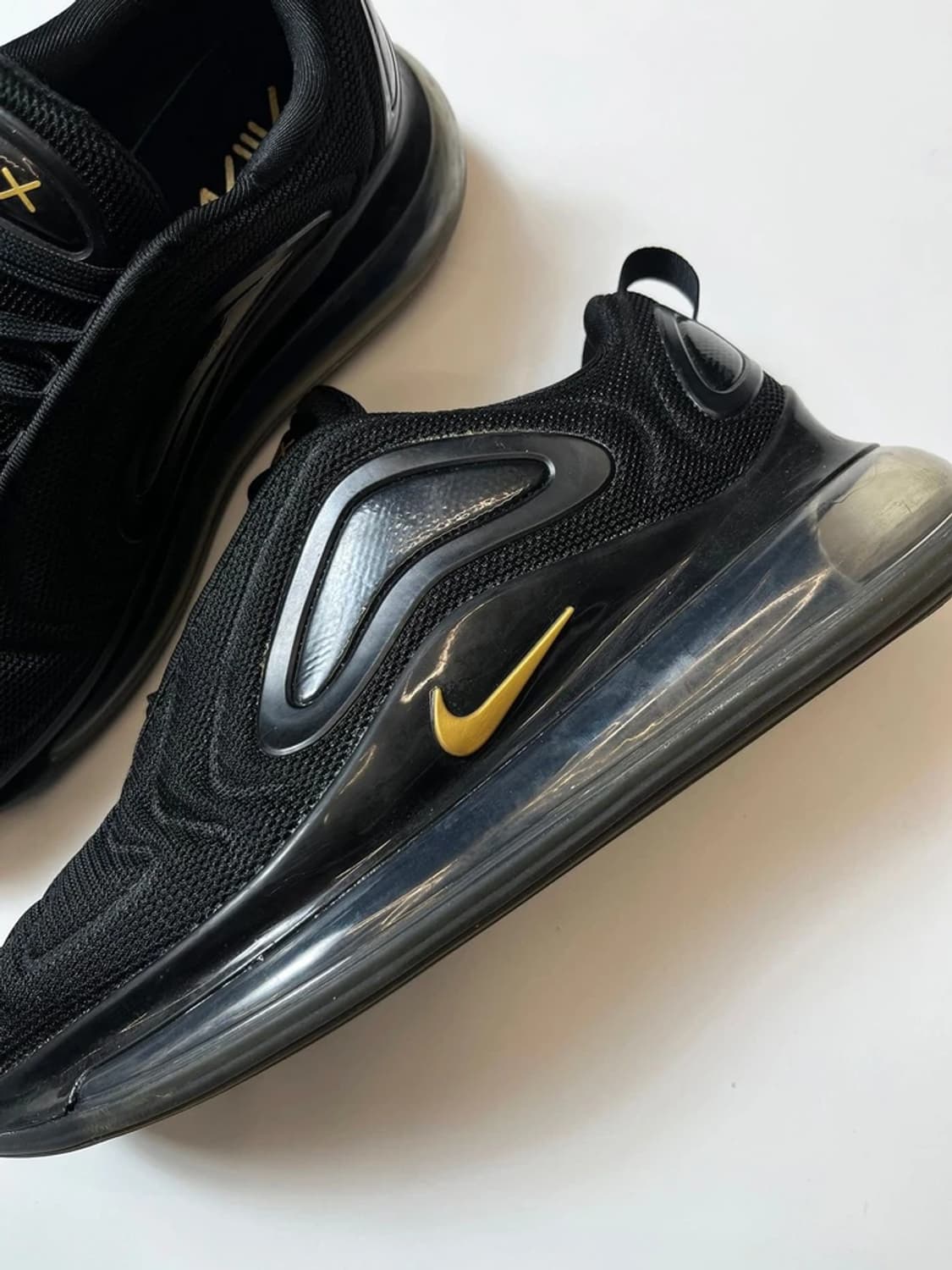 나이키 에어맥스 720 블랙 메탈릭 운동화 Q1348 상품이미지2