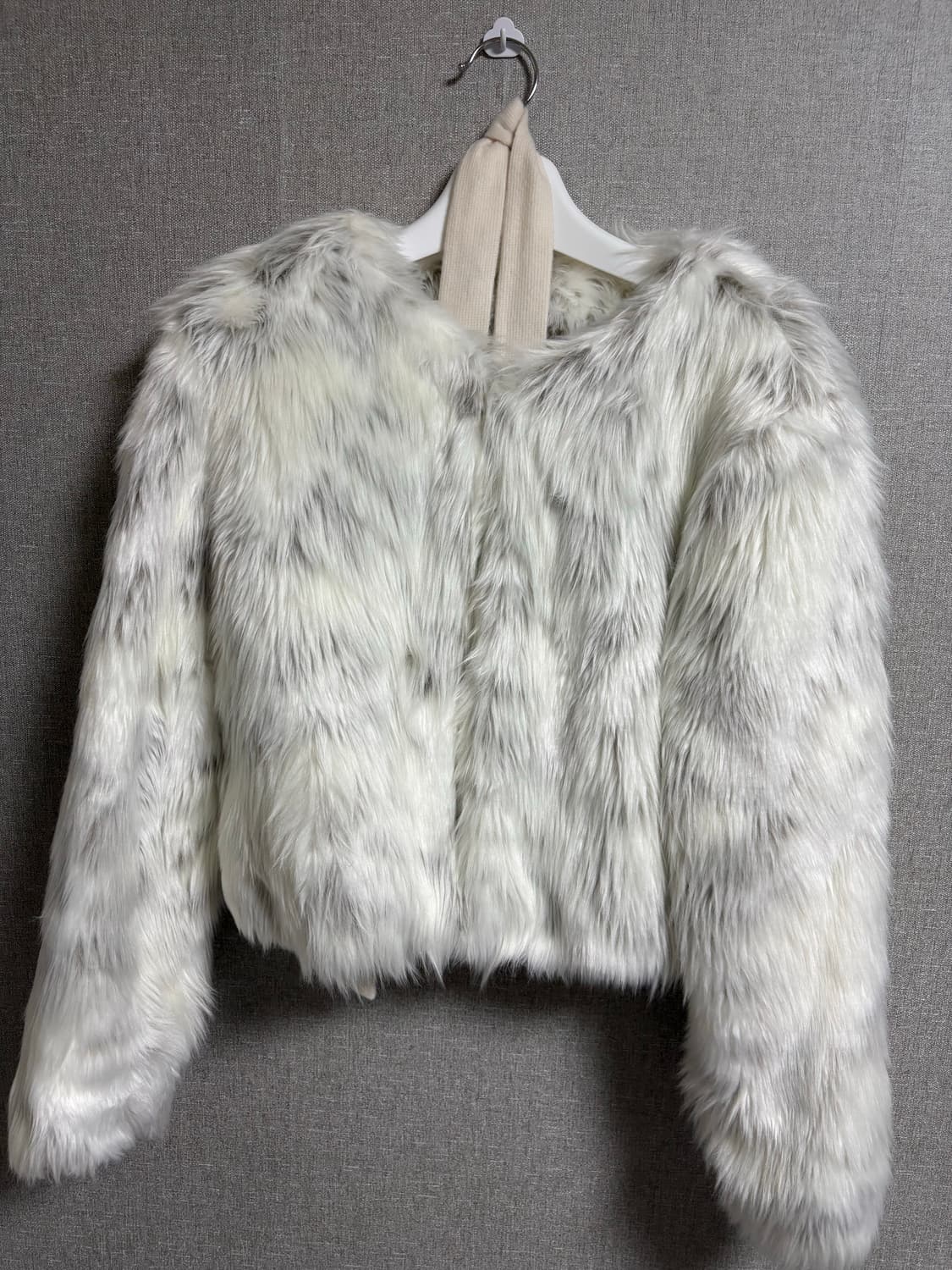 나체 퍼자켓 JACQUARD FAUX FUR JACKET CREAM 상품이미지2