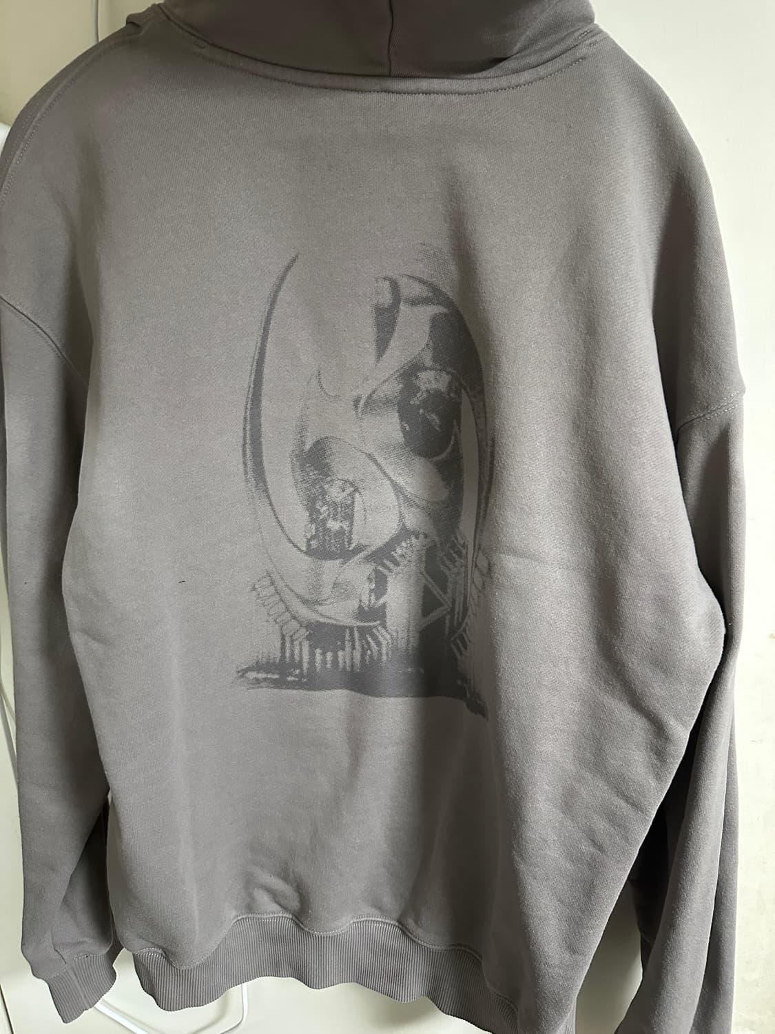 산산기어 스컬처 후드 판매합니다 상품이미지6