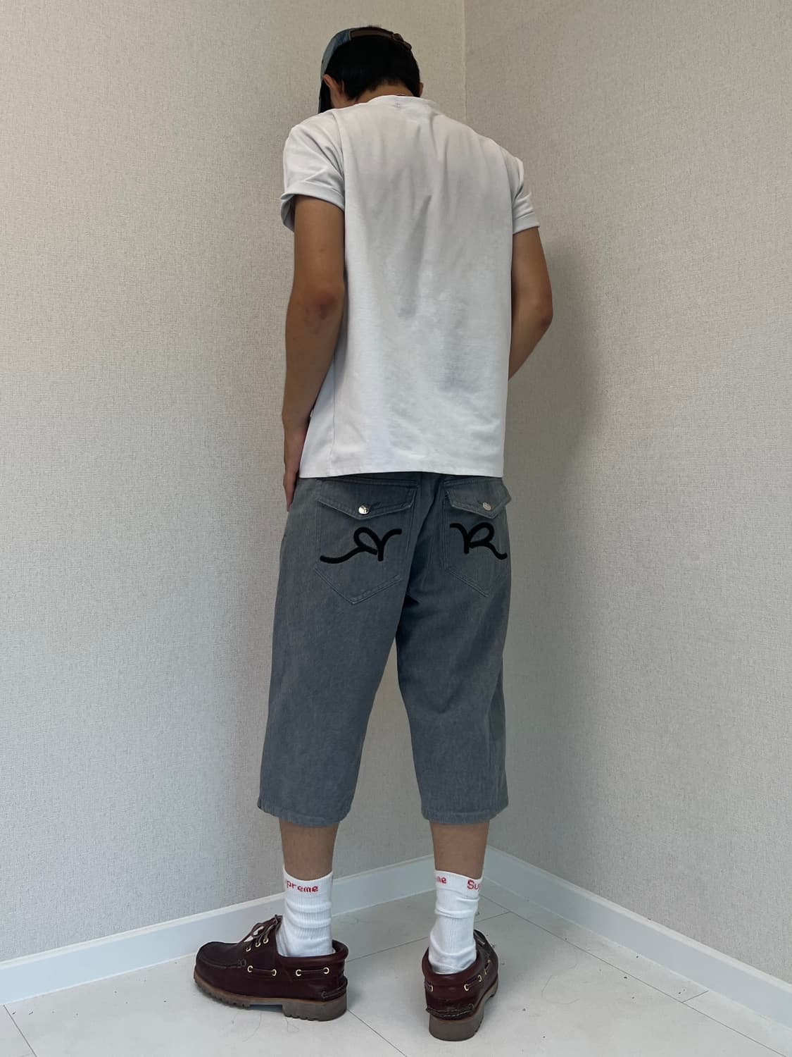 ROCAWEAR 백포켓 자수 버뮤다 팬츠 상품이미지2