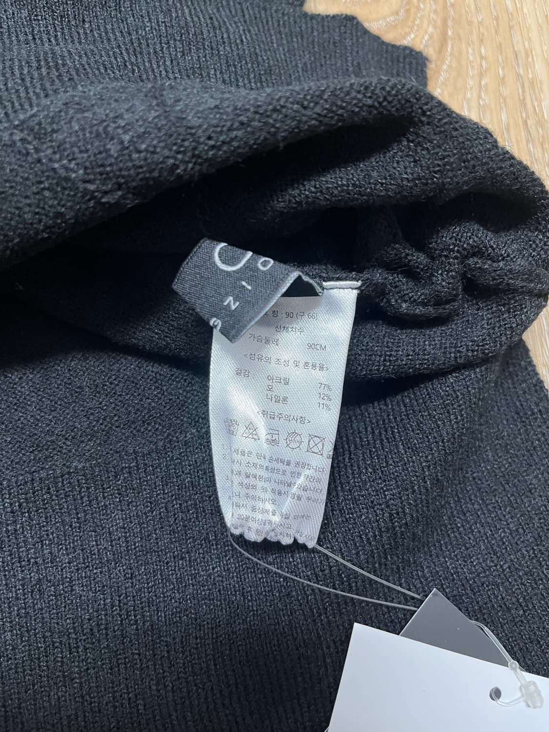 (새상품) 지오송지오 목폴라 니트 66 상품이미지4