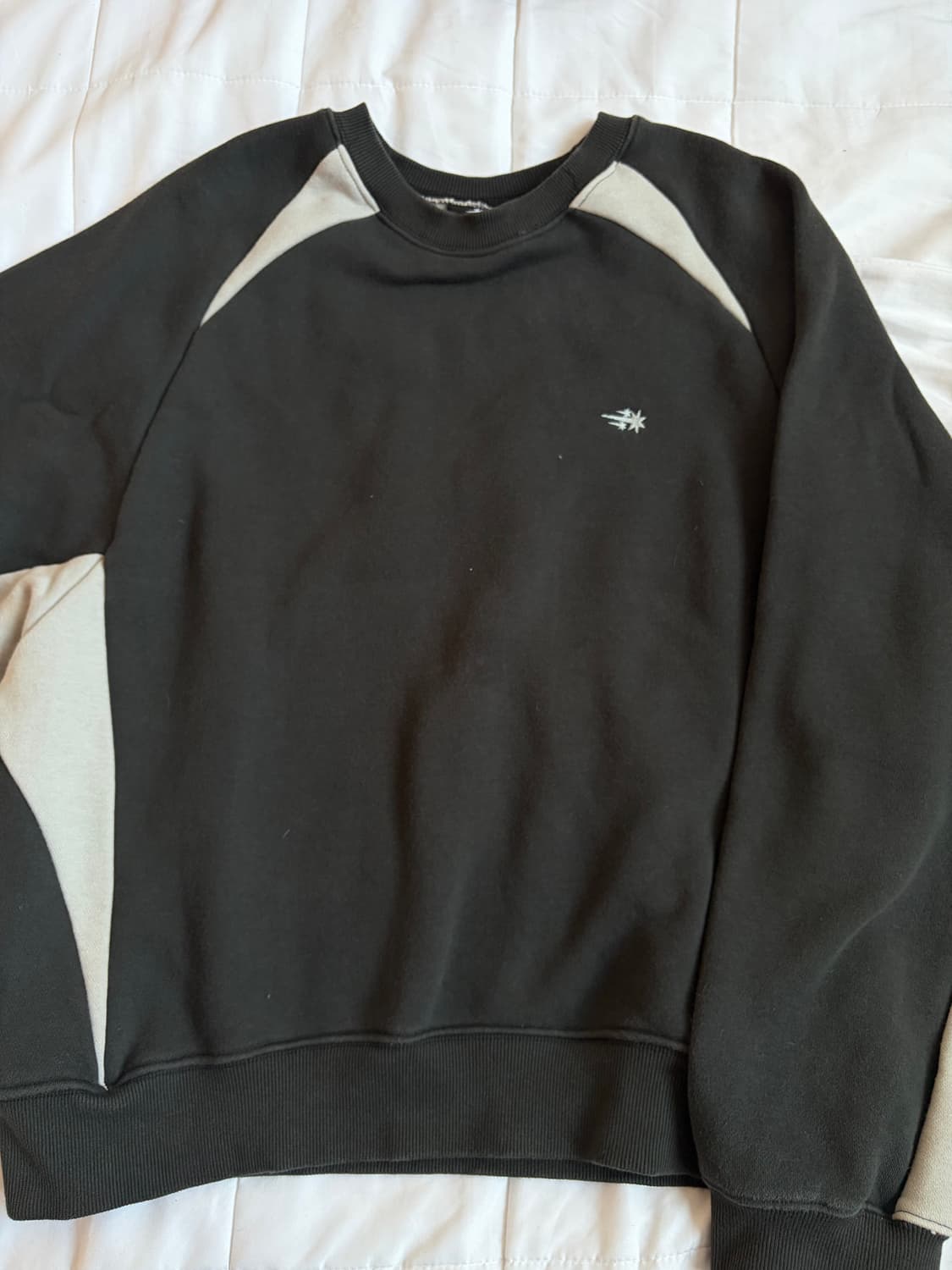 나이스고스트클럽 맨투맨 상품이미지1