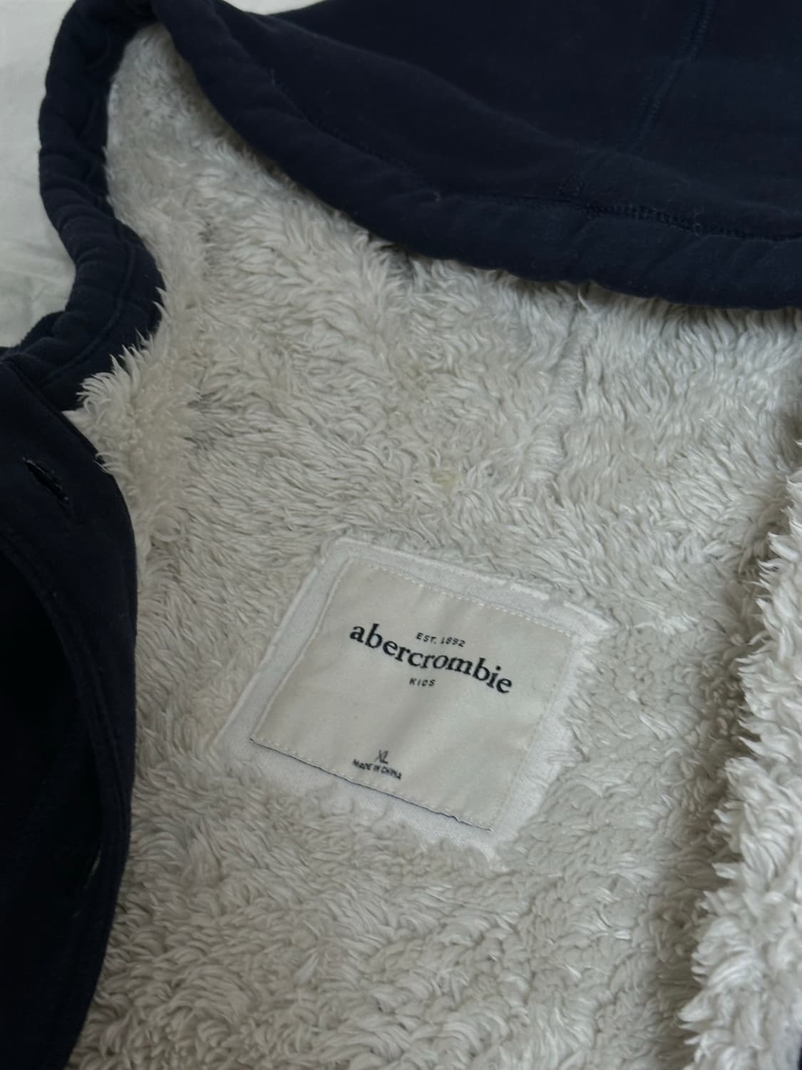 아베크롬비 네이비 단추 양털 후드집업 스몰   상품이미지5