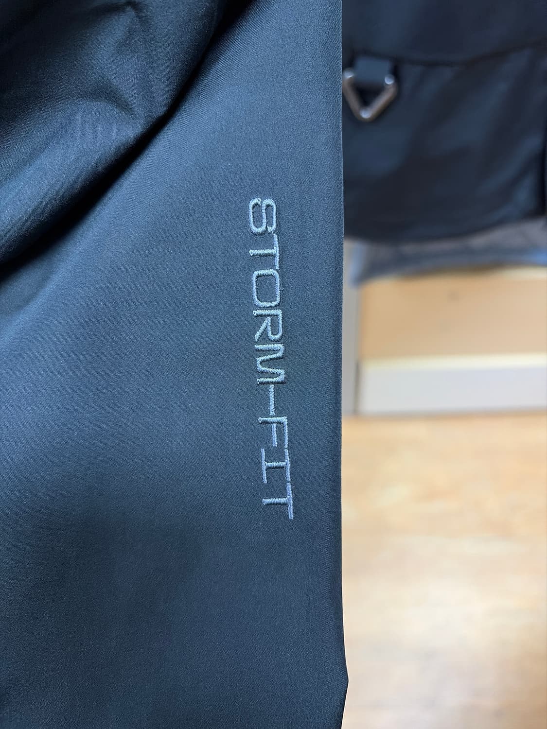 나이키 acg 바람막이 xxl 상품이미지4