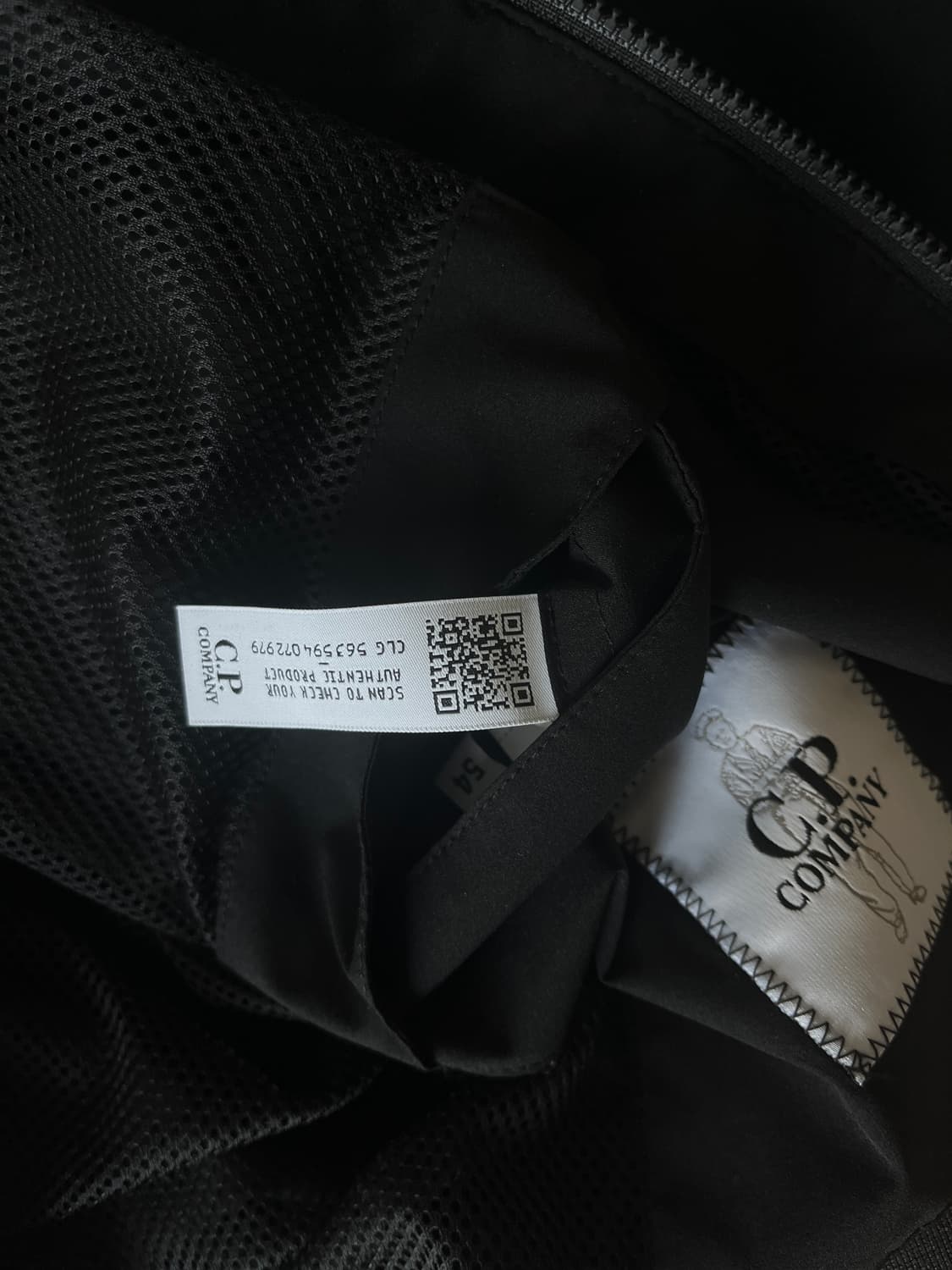 CP 컴퍼니 PRO-TEK 바람막이 54 블랙 상품이미지5