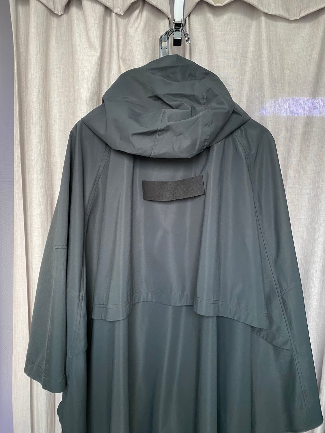 Zara Poncho 상품이미지5