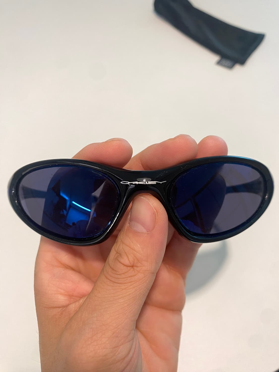 오클리 미뉴트 1.0 슈팅스타 선글라스 상품이미지4