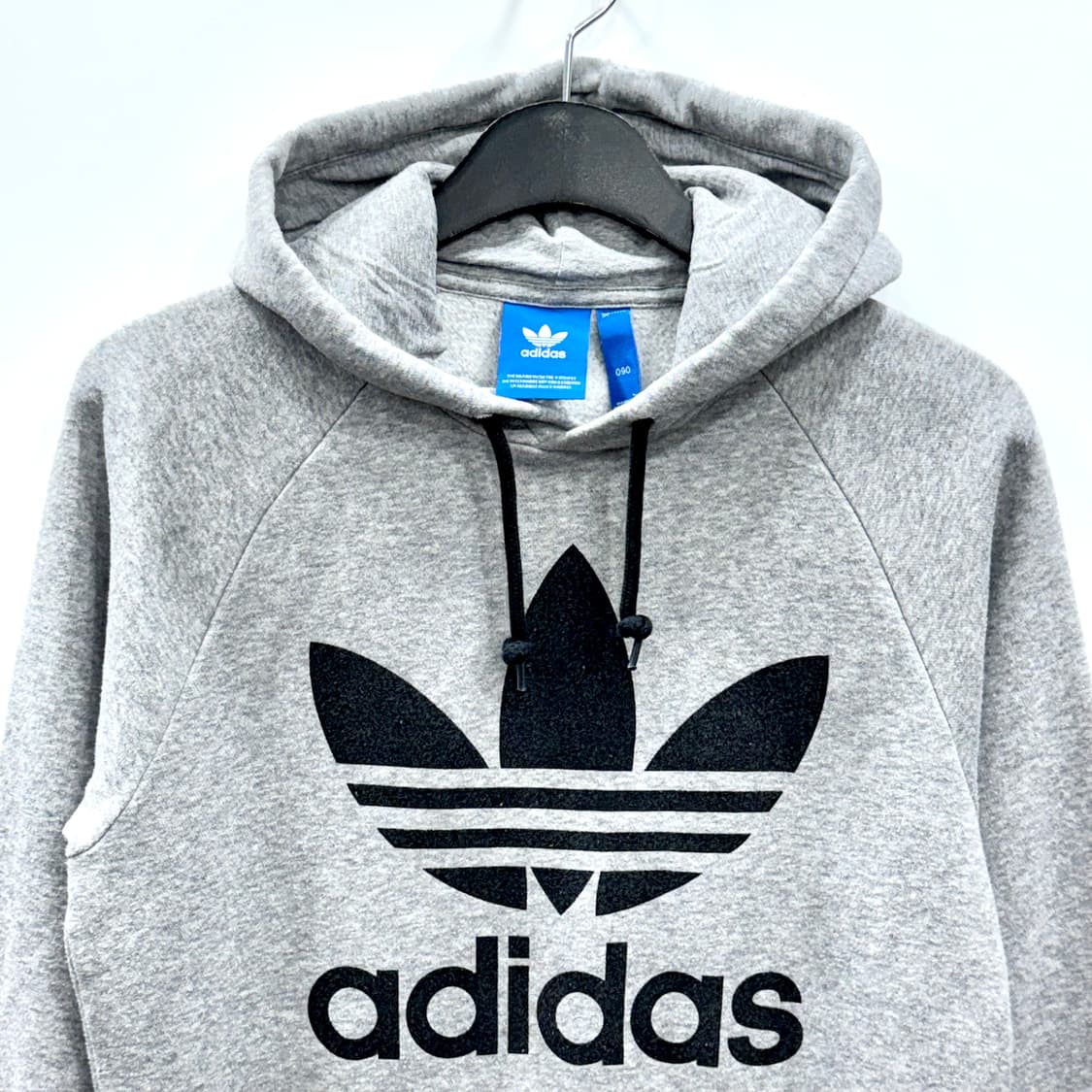 아디다스 회색 후드티 트레포일 로고 상품이미지3