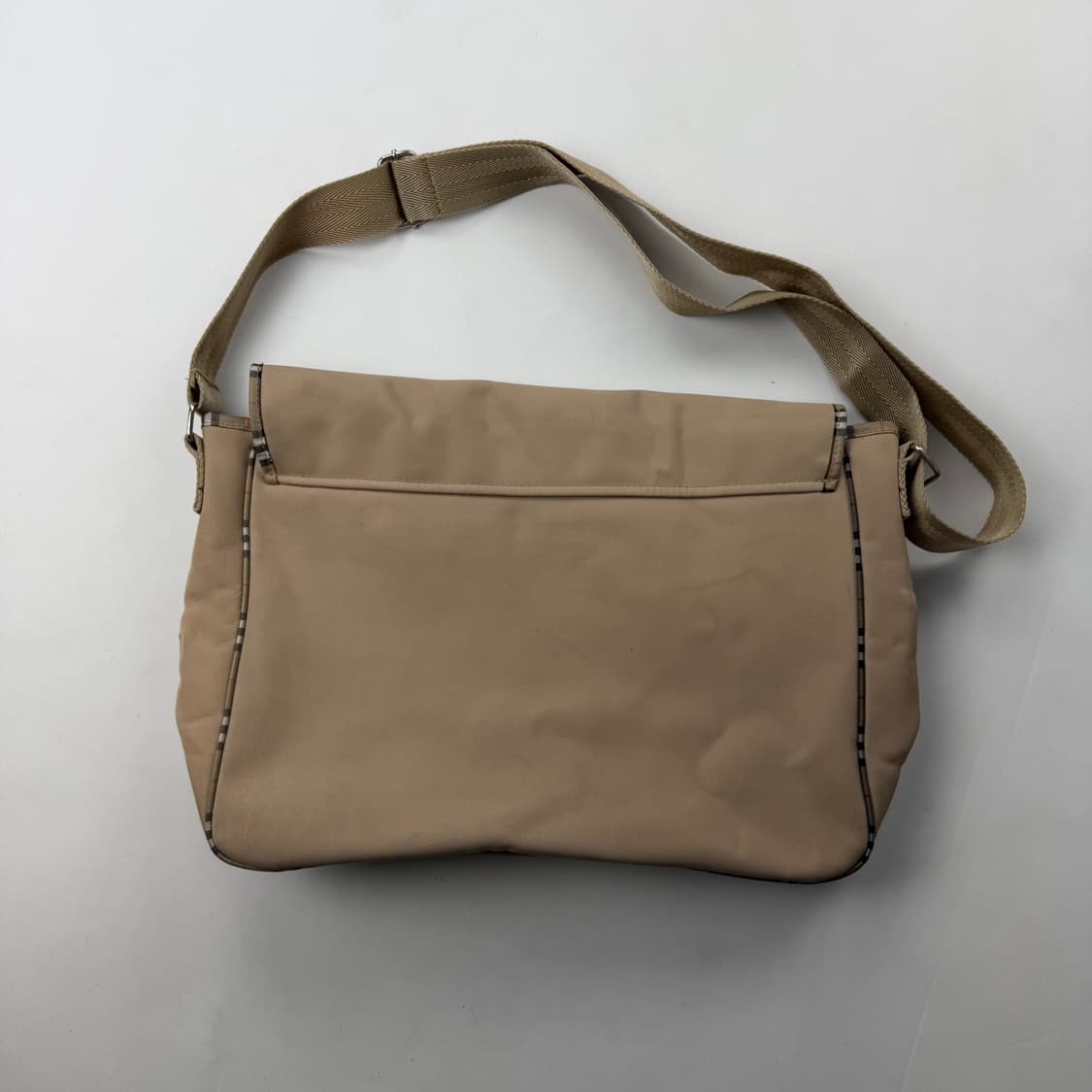 버버리 메신져백 상품이미지6