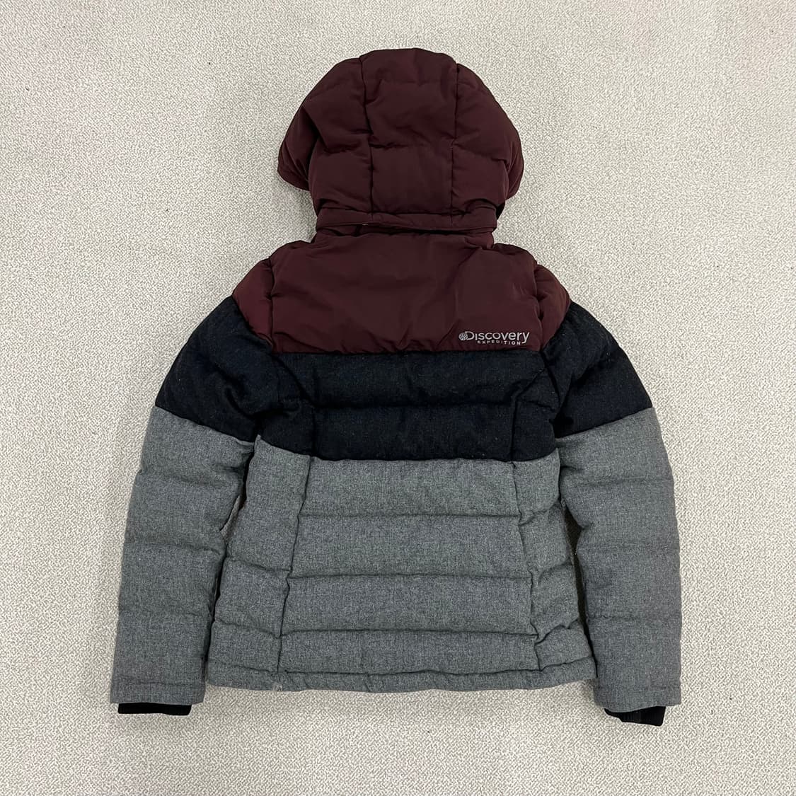 90 디스커버리 구스다운 컬러블럭 패딩 0129M1 상품이미지4