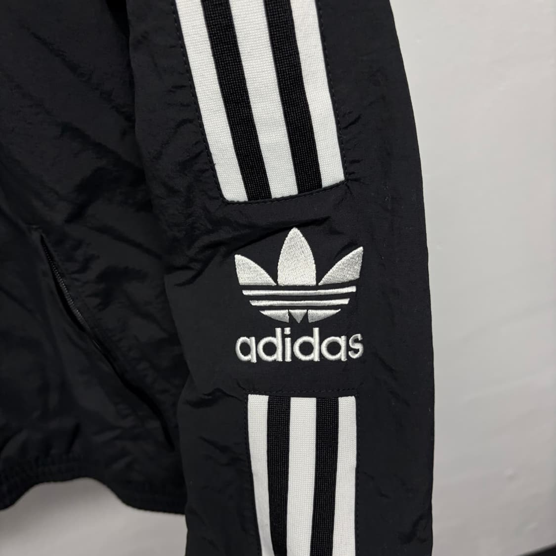 아디다스 바람막이 4 트랙탑 상품이미지3