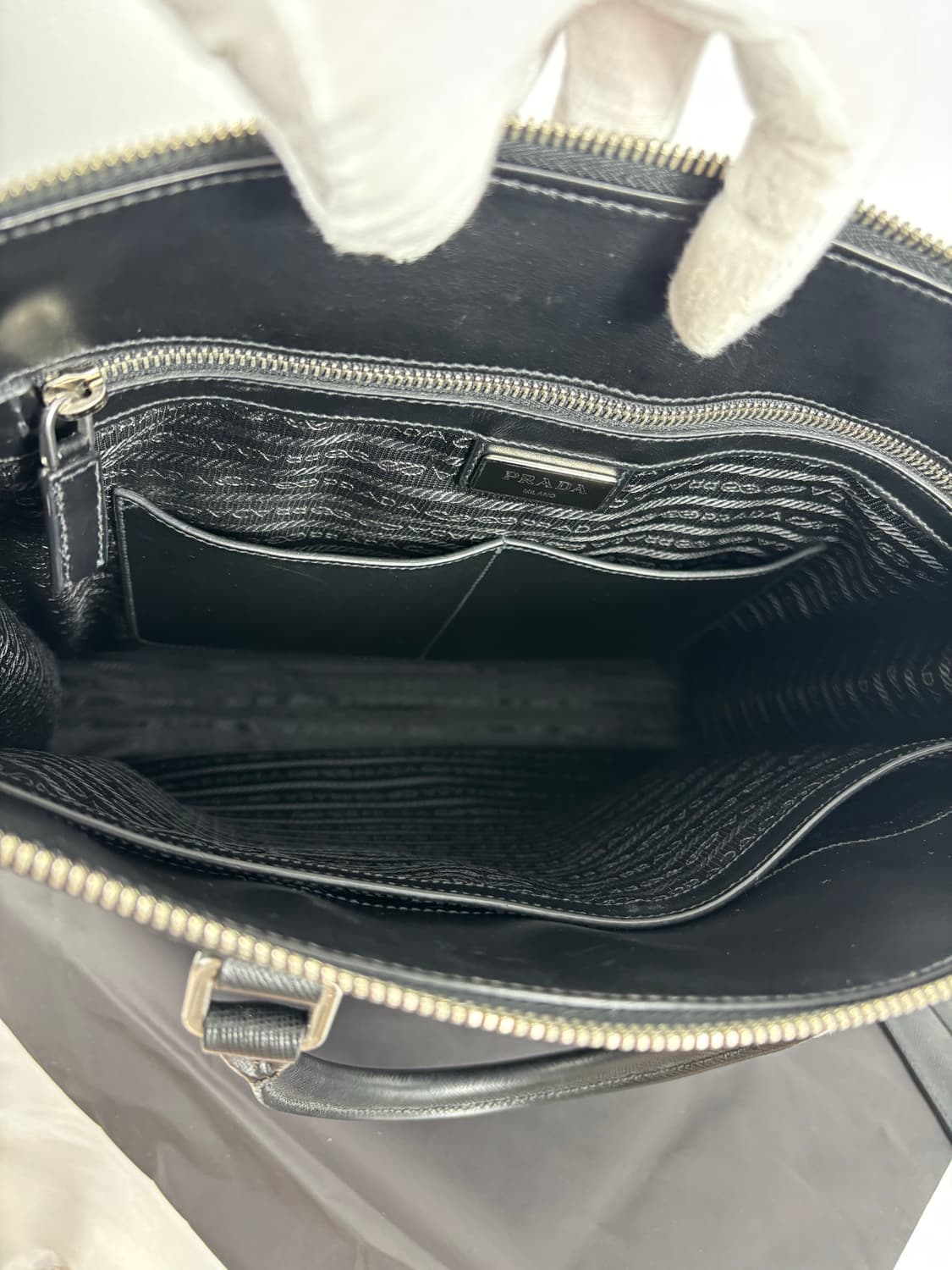 (풀구성,정품)프라다 사피아노 토트백 서류가방 블랙 2vg079 상품이미지8