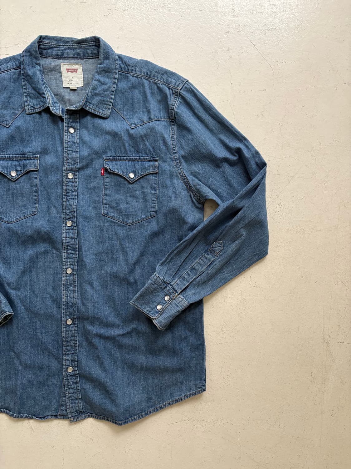 Levis’s Blue Denim Western Shirt. 상품이미지3
