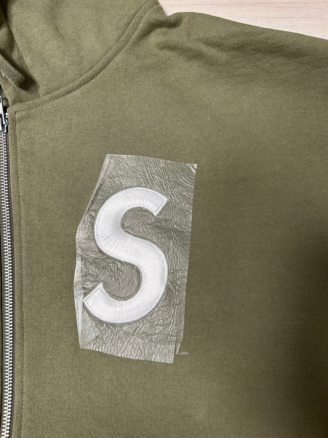 (XL) 슈프림 s로고 후드 집업 -24fw 상품이미지4