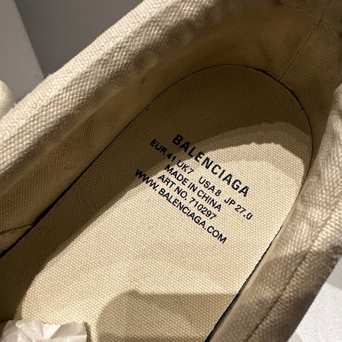 (정품/새상품) 발렌시아가 남성 화이트 블랙 PARIS 그래피티 슬립온 상품이미지5