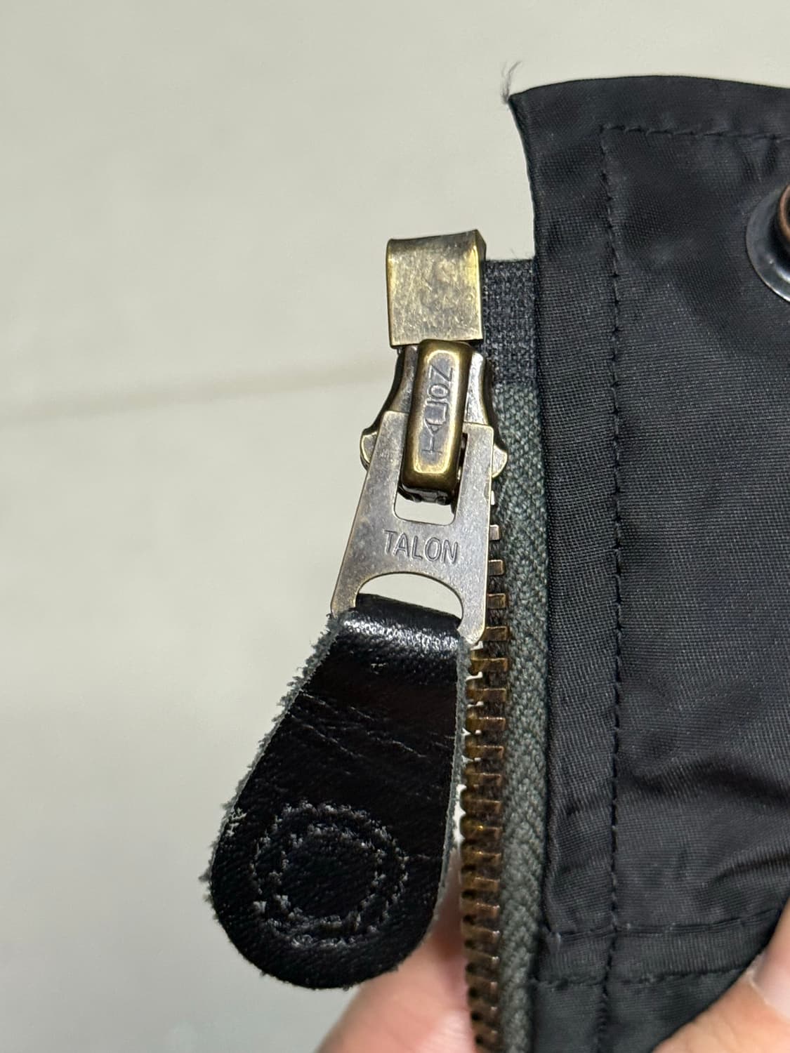 히스테릭 글래버 아카이브 탈론 지퍼 ma-1 봄버 자켓 상품이미지2