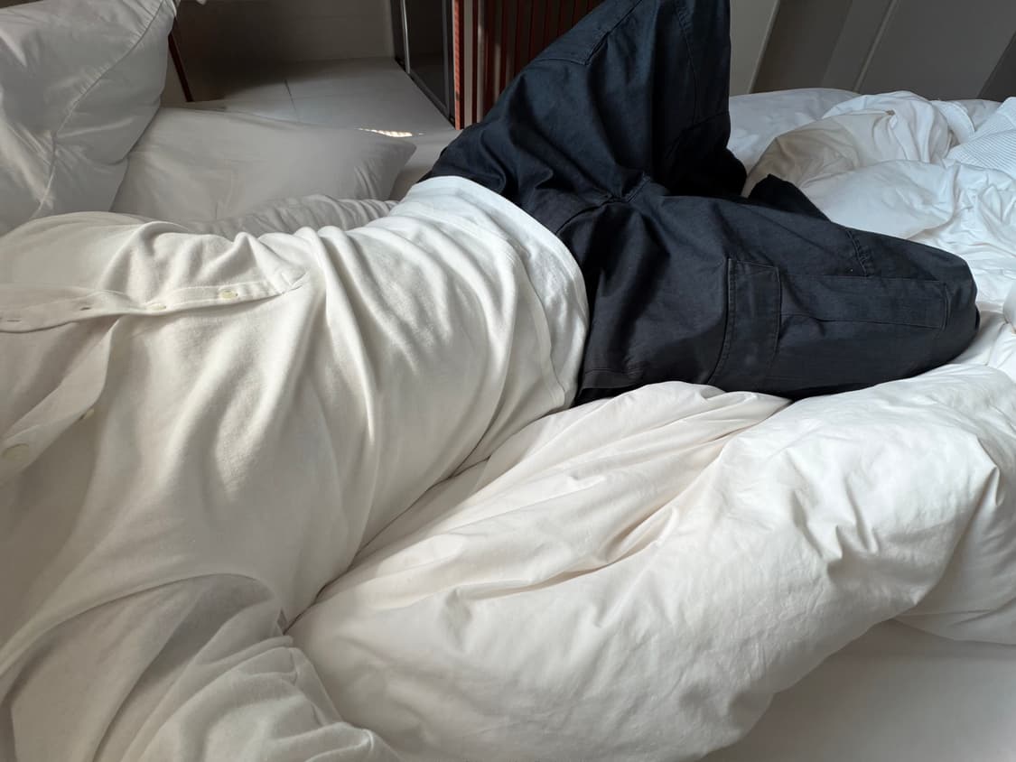 해칭룸 더블 프론트 티셔츠 상품이미지3