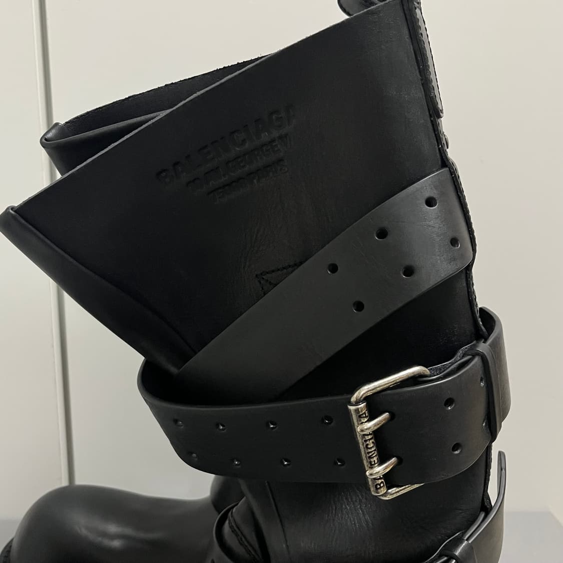 [43]발렌시아가 26ss 베놈 하이 부츠 상품이미지5