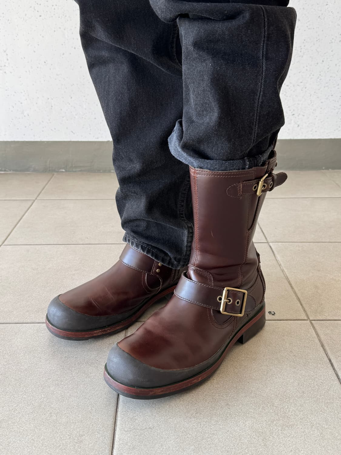 UGG Australia Randell Engineer Boots 상품이미지1