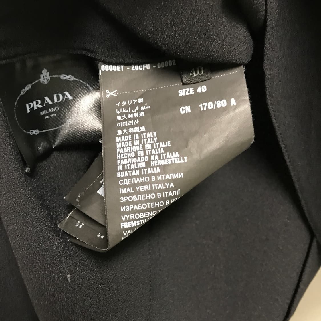 프라다 슬리브리스 블라우스 40(W) 상품이미지5