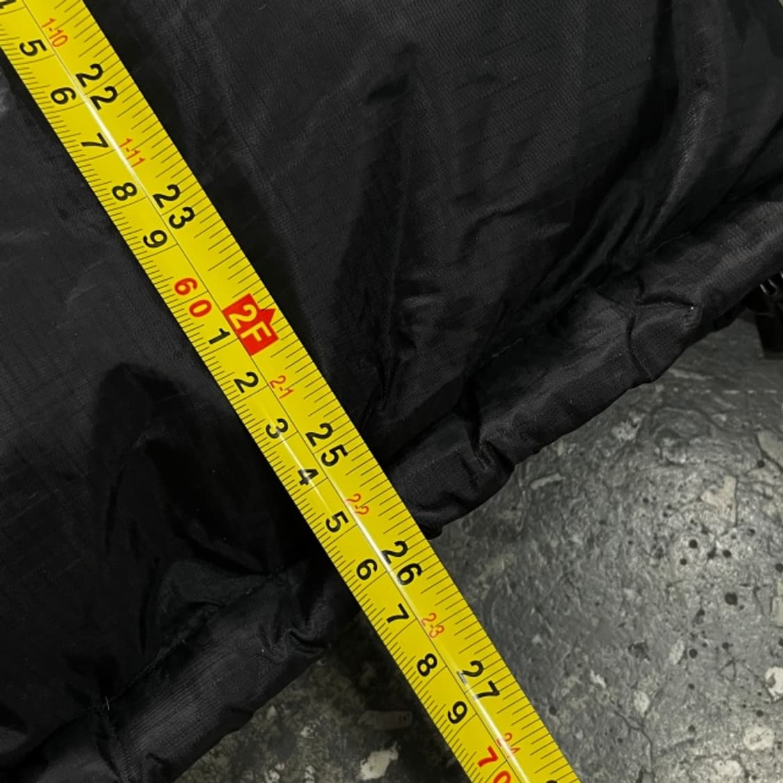 100 마운틴하드웨어 콘듀잇 패딩  상품이미지9