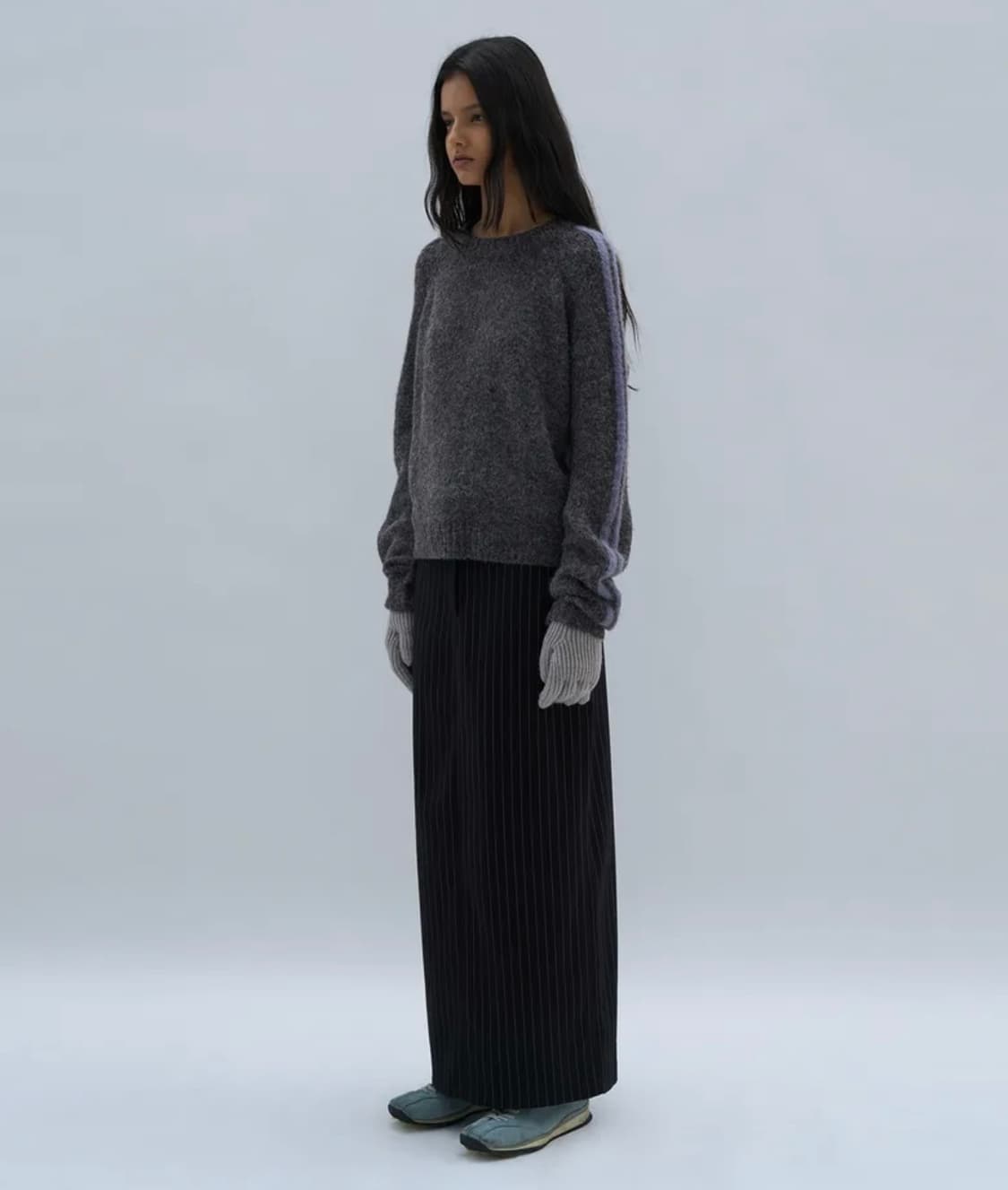 릴리 부클 니트 스웨터_차콜 상품이미지3