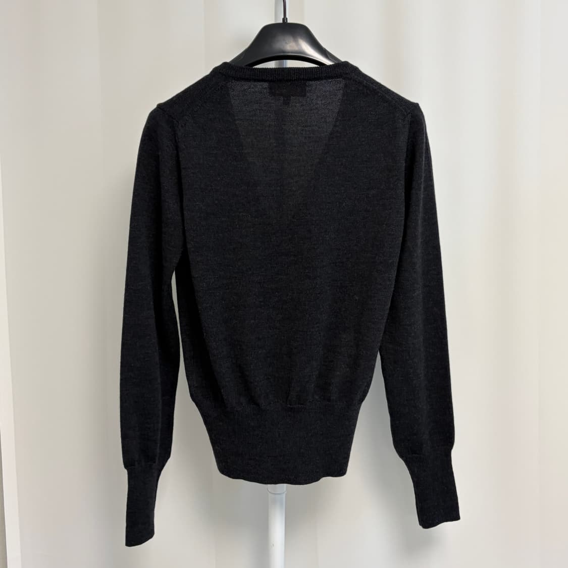 비비안웨스트우드 레드라벨 ORB로고 브이넥 울 가디건 상품이미지6