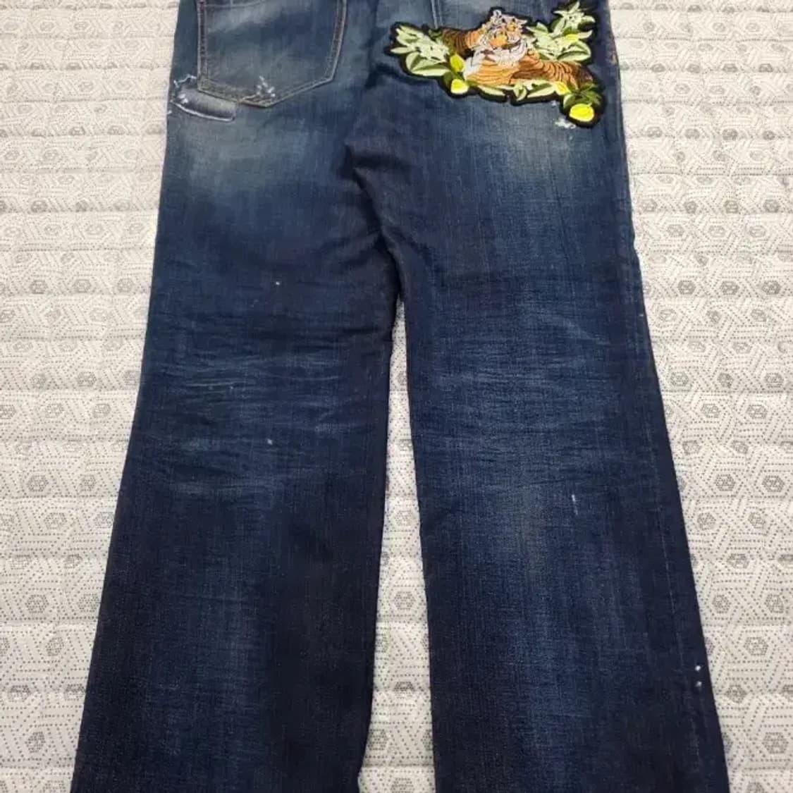 디스퀘어드2 데미지 청바지 50 상품이미지1