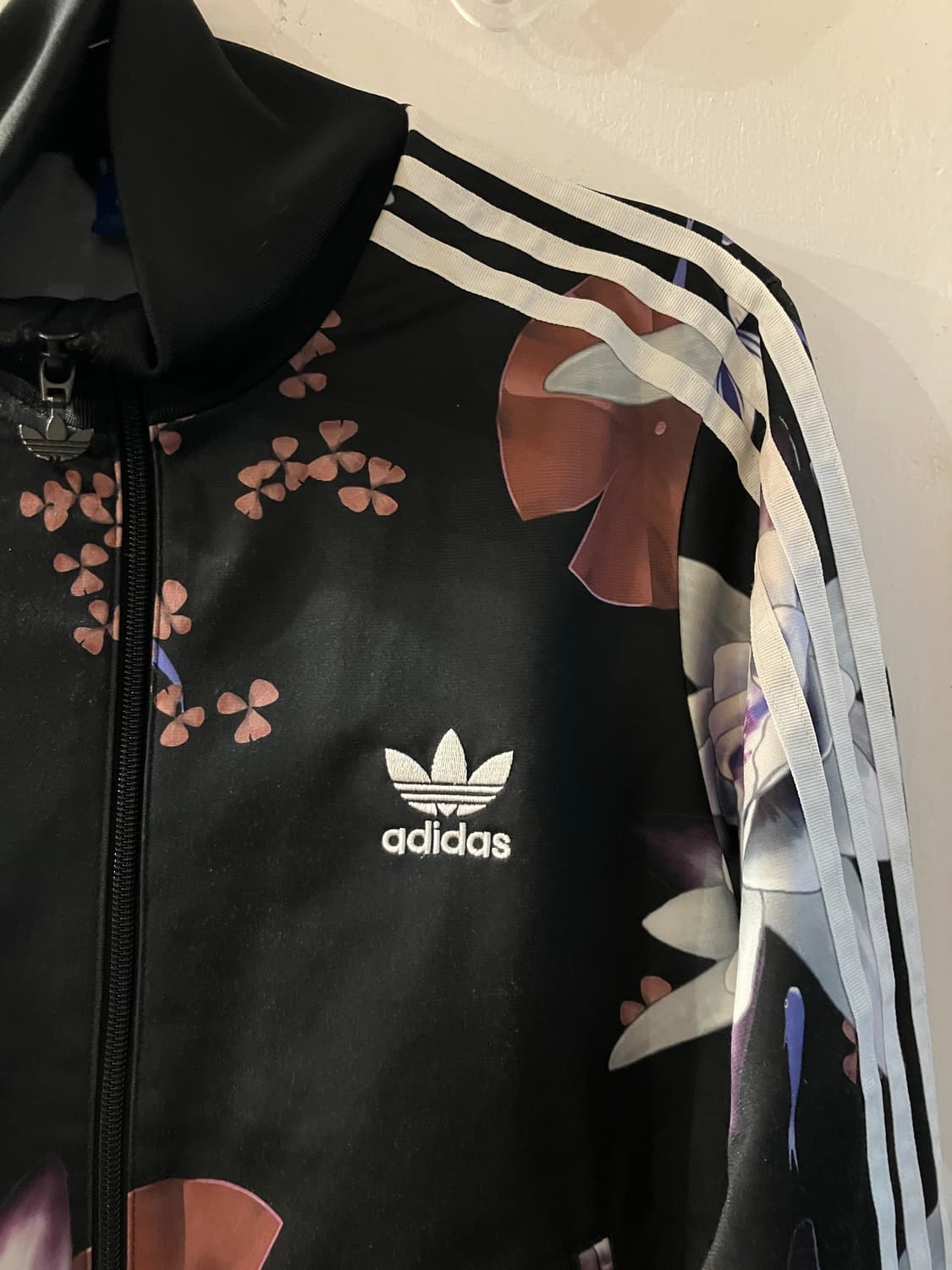 아디다스 플라워 트랙탑 AC2130 상품이미지2