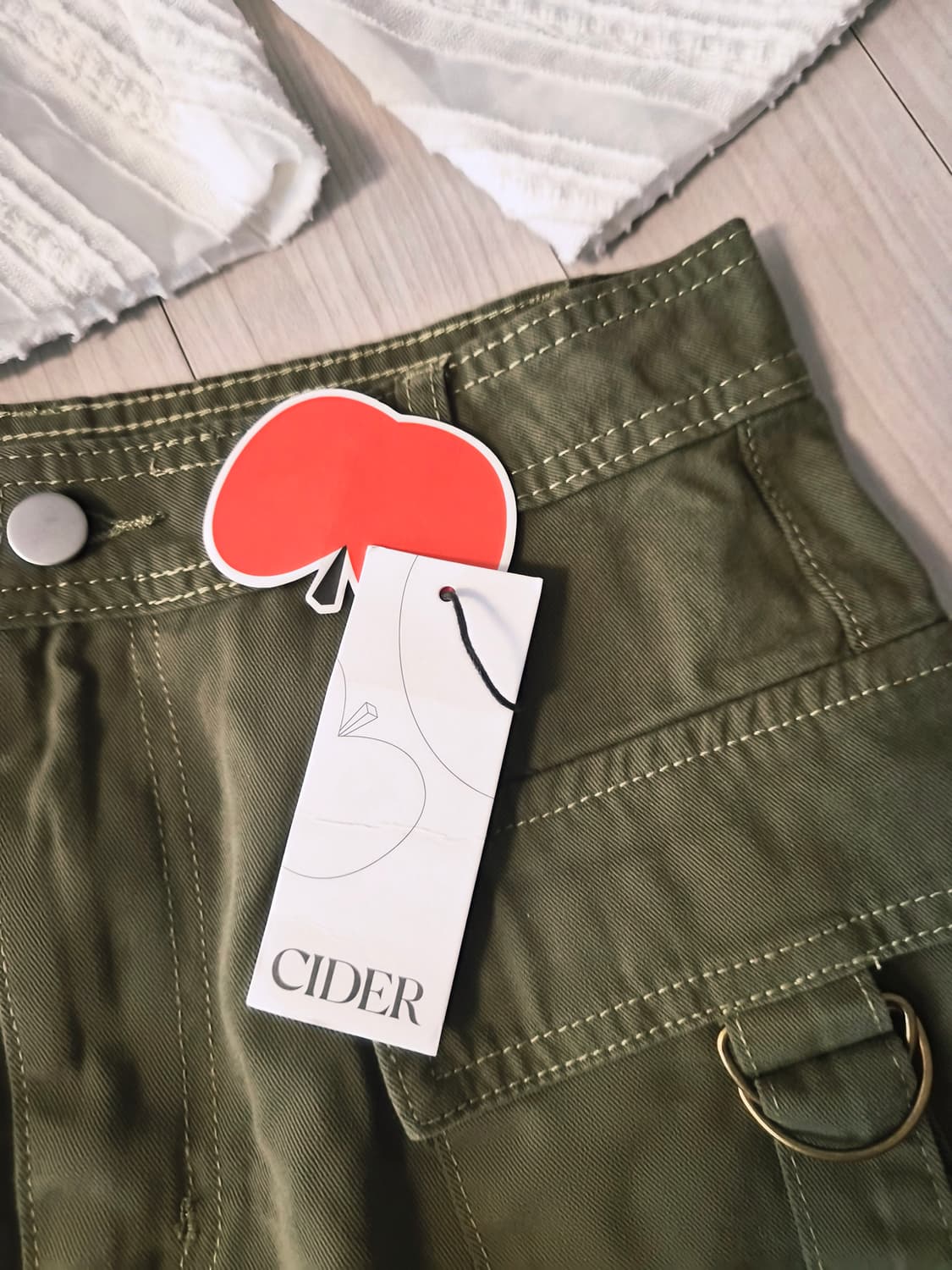 [새상품] 힙한 무드 가득! 사이다(CIDER) 카고 포켓 미니스커트 ( 상품이미지4