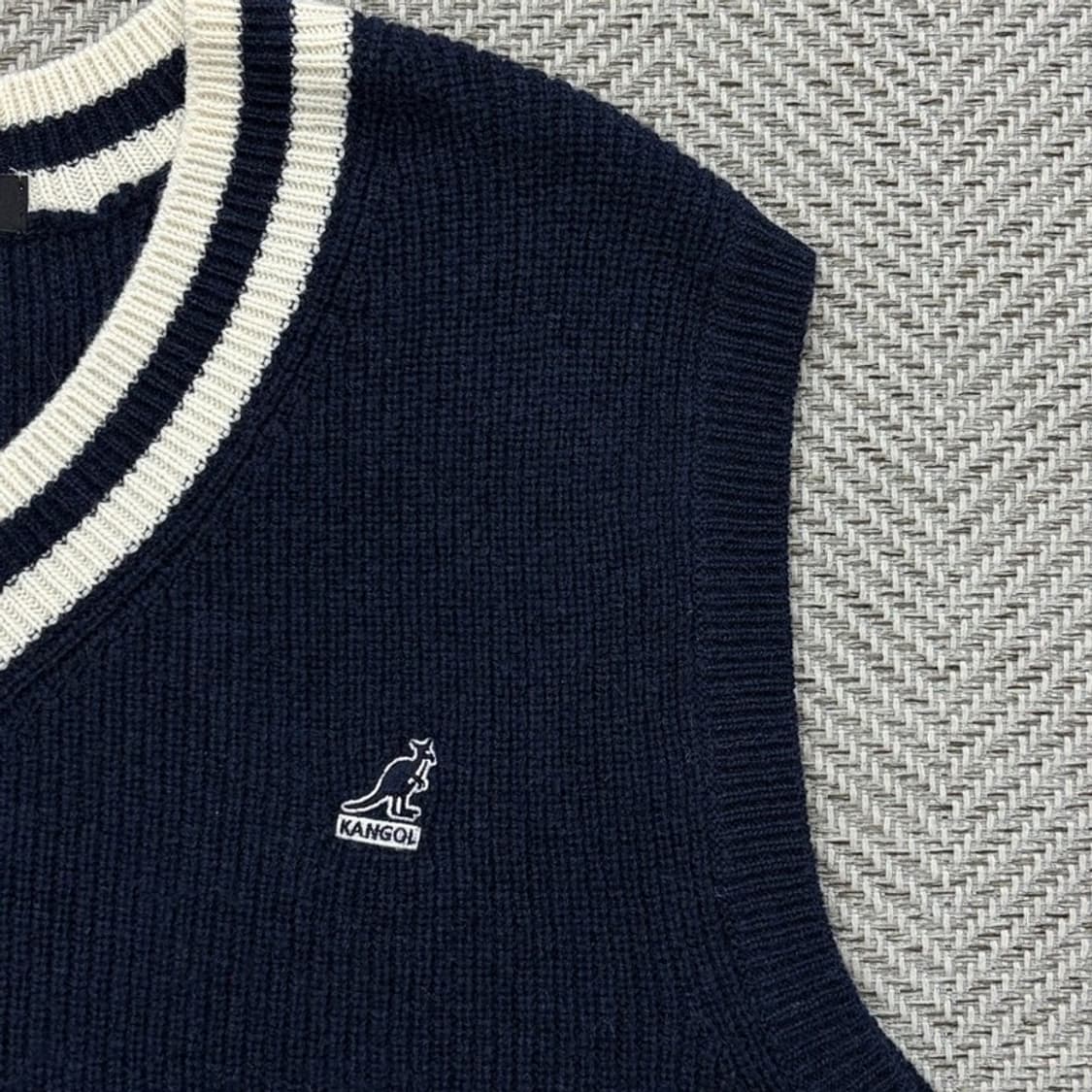 캉골 베이직 로고 니트 베스트 v2975  상품이미지5