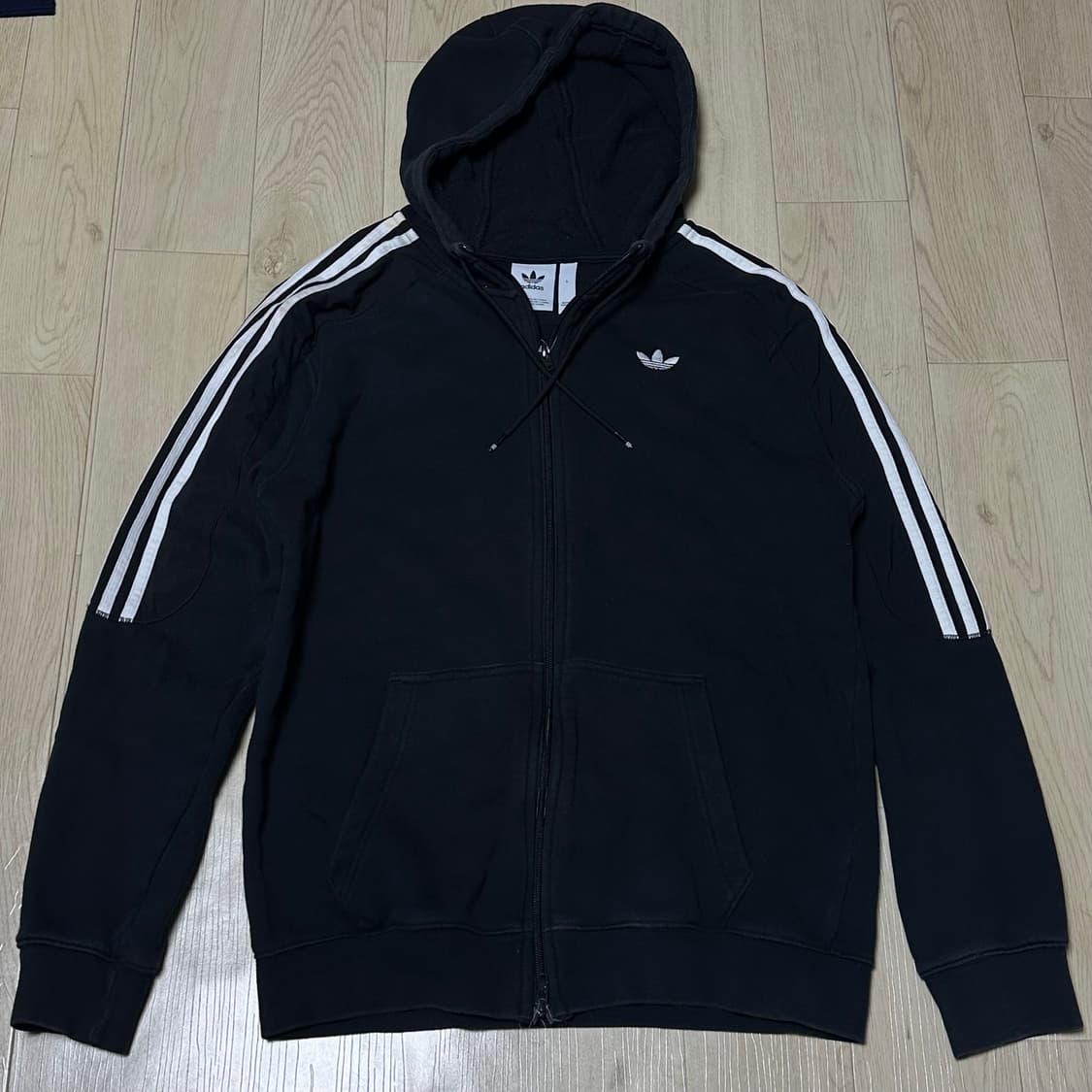 아디다스 파이어버드 블랙 후드집업 상품이미지1