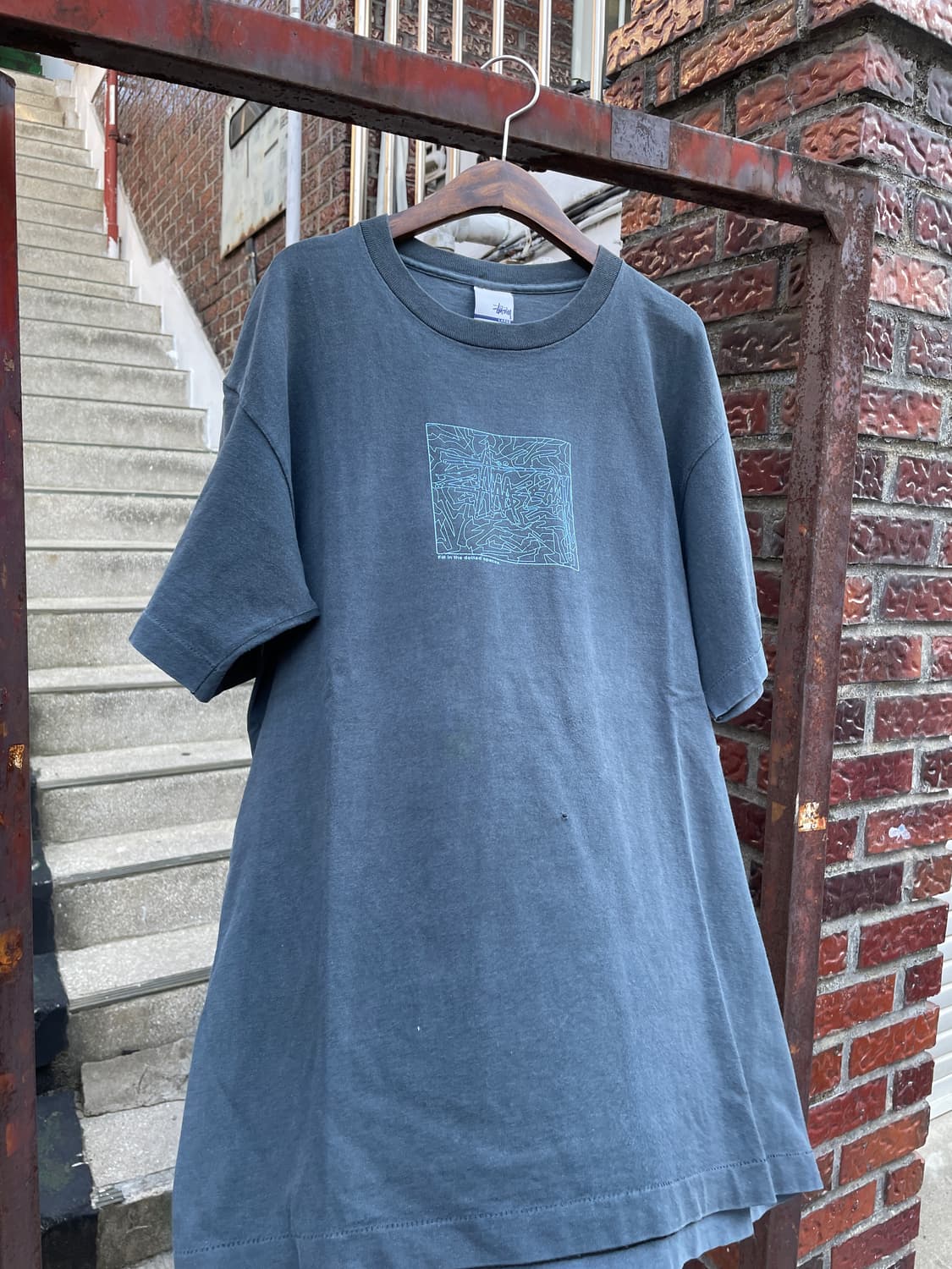 90-00s 스투시 페이드 네이비 반팔 티셔츠(USA Made) 상품이미지2