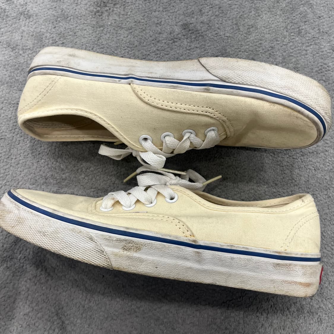 230 반스 어센틱 스니커즈 상품이미지2