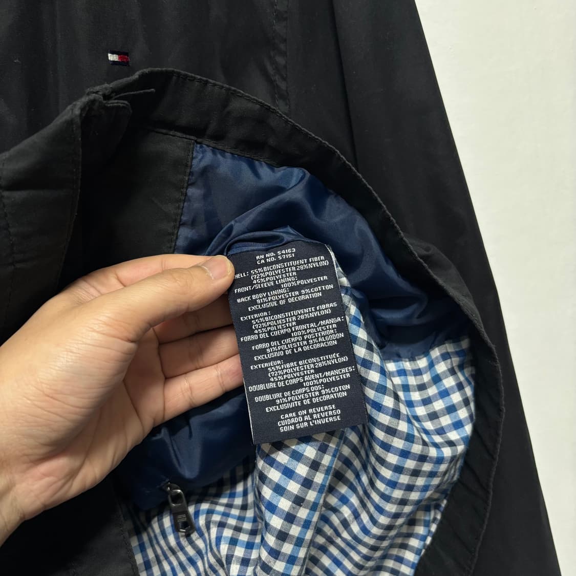 타미힐피거 블랙 스윙톱 자켓 상품이미지4