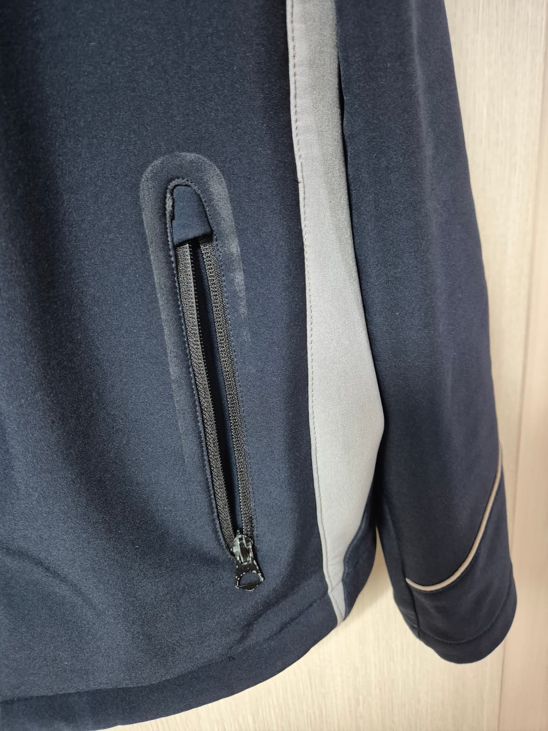 페페진스 레드불 레이싱 팀 자켓 
져지 집업 M  상품이미지4