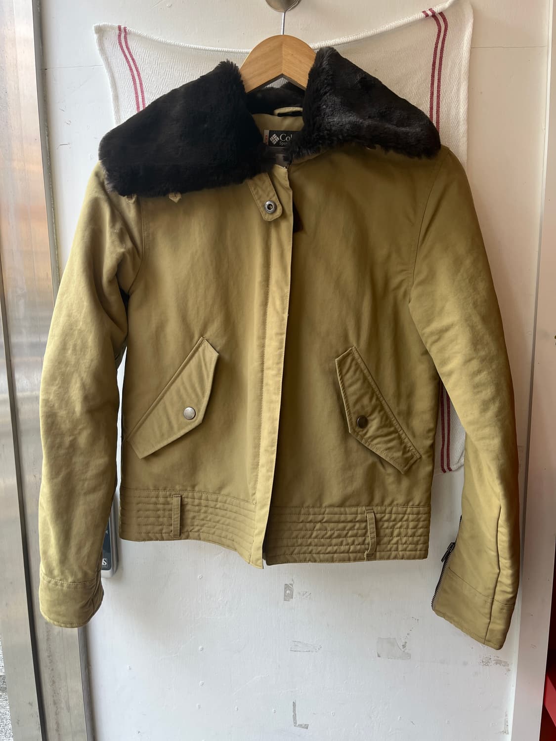 콜롬비아 자켓 상품이미지1