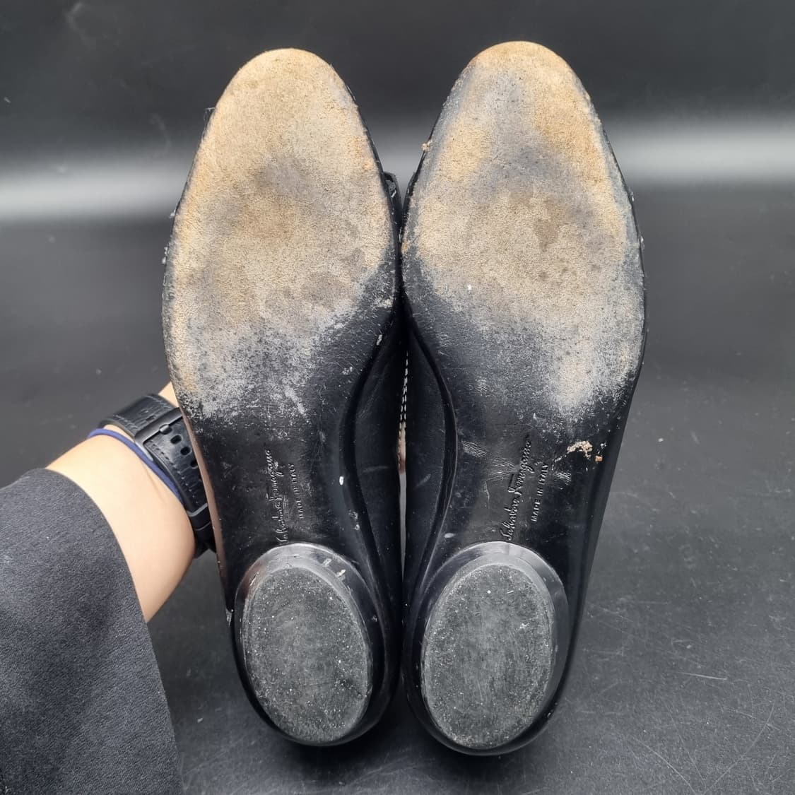 페라가모 바라 여성 플랫슈즈4.5 225 상품이미지3