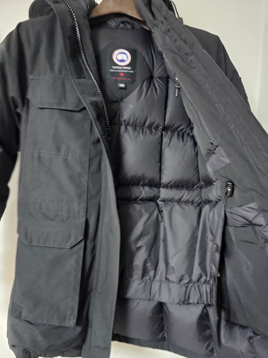 캐나다구스 익스페디션 다운 블랙(xs/55반/정품) 상품이미지4