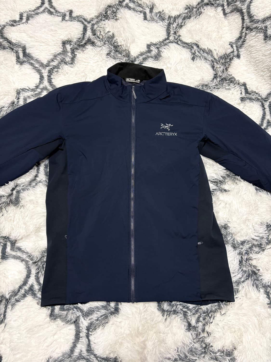 (교신가능)아크테릭스 아톰 LT 자켓 네이비 M 상품이미지1