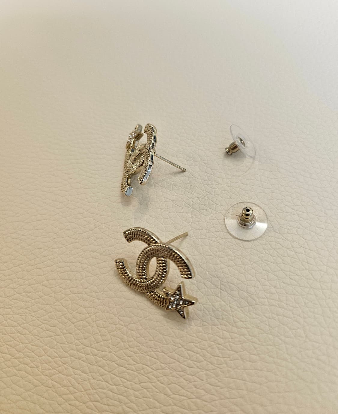 샤넬 체인CC 별장식 샴페인골드 귀걸이  업사이클링 상품이미지5