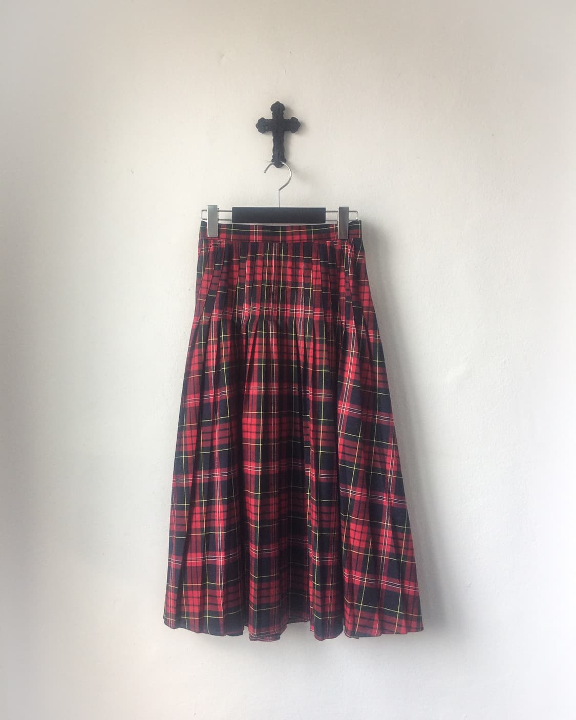 Check pattern pleats long skirt 상품이미지1