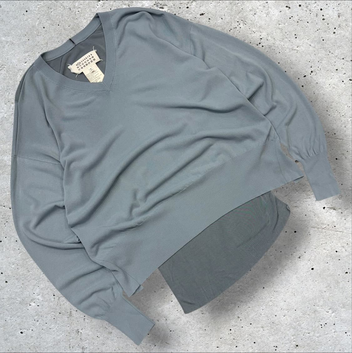 [M] 15s Maison Margiela V넥 밴딩 니트 D831 상품이미지1