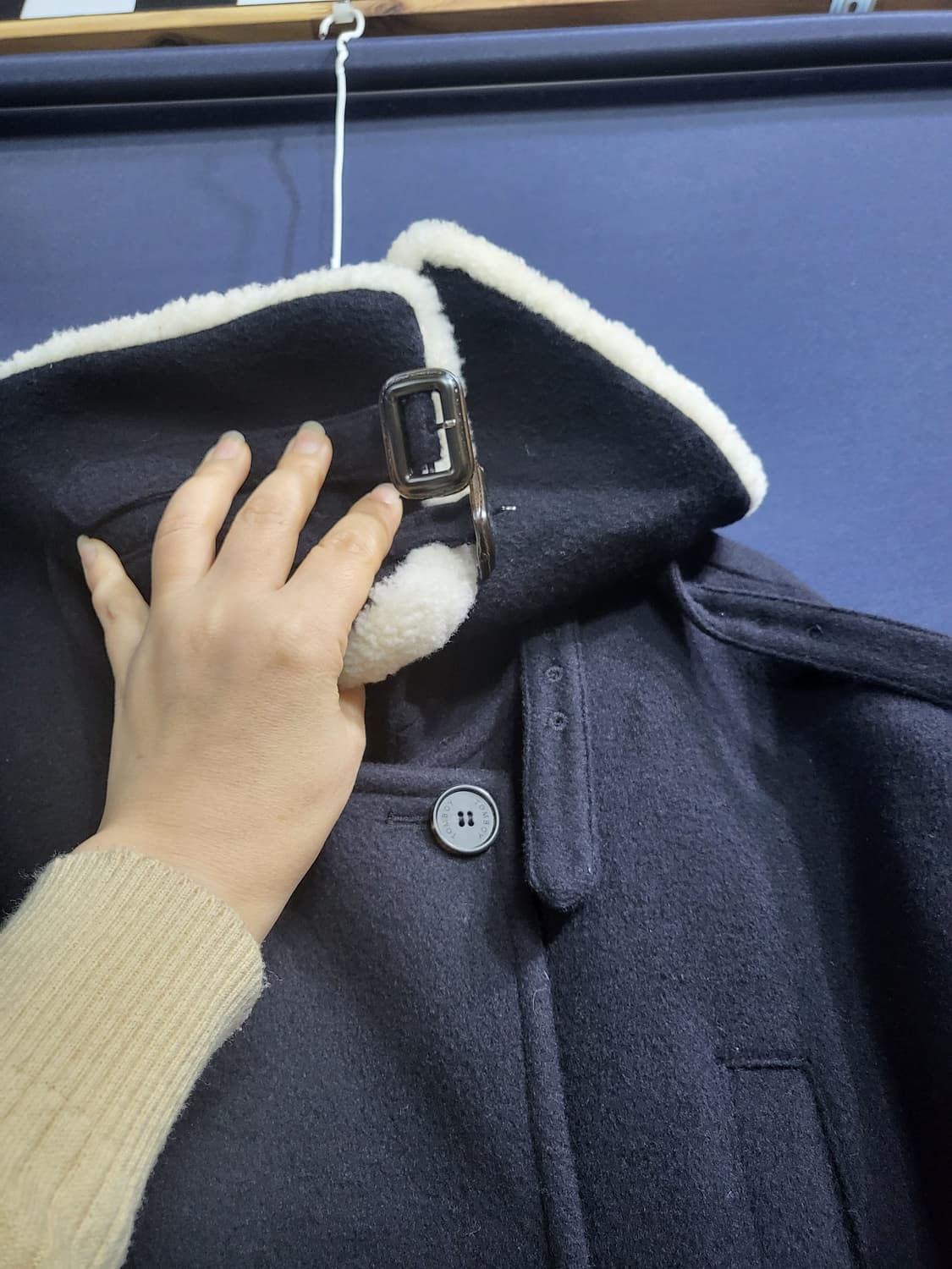 톰보이 오버핏 양털 코트 상품이미지2