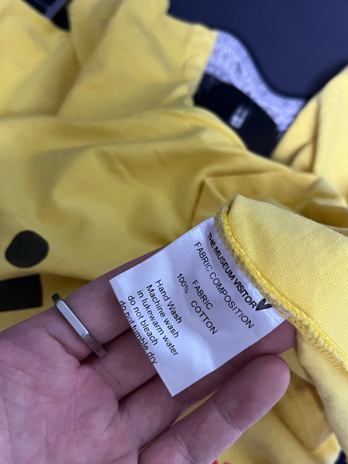 the museum visitor kunst berlin t-shirts 상품이미지2