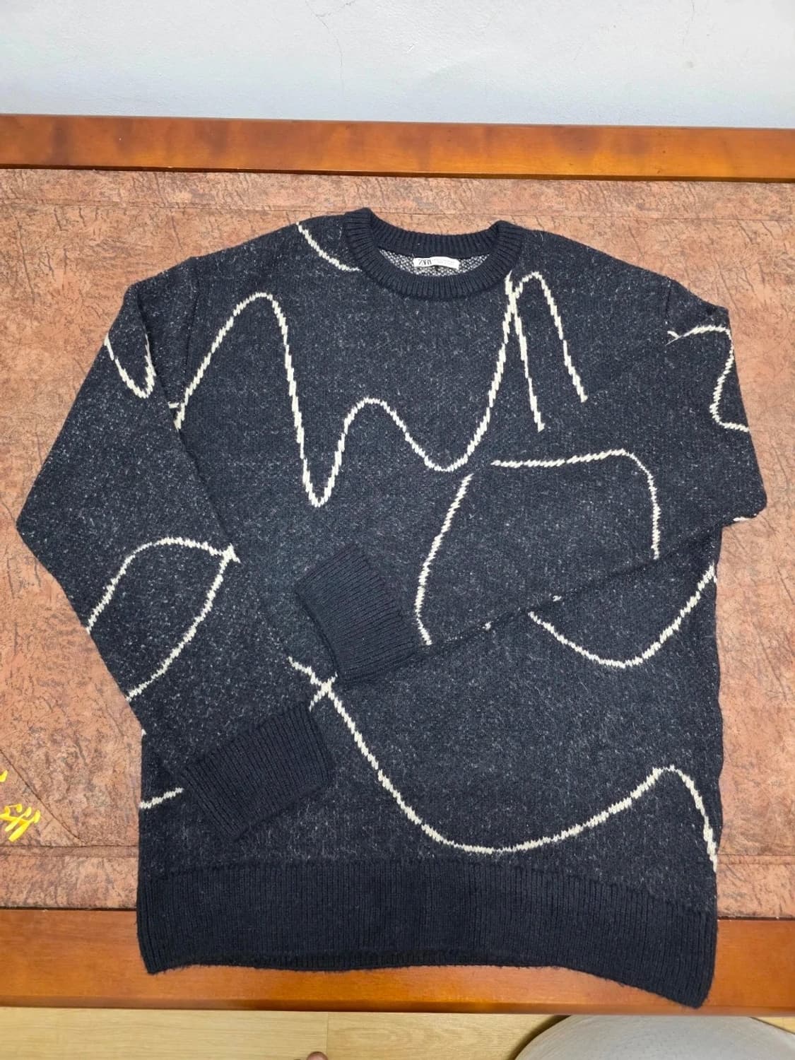 (구매)XL 자라 자카드 추상 니트 구매합니다 상품이미지1