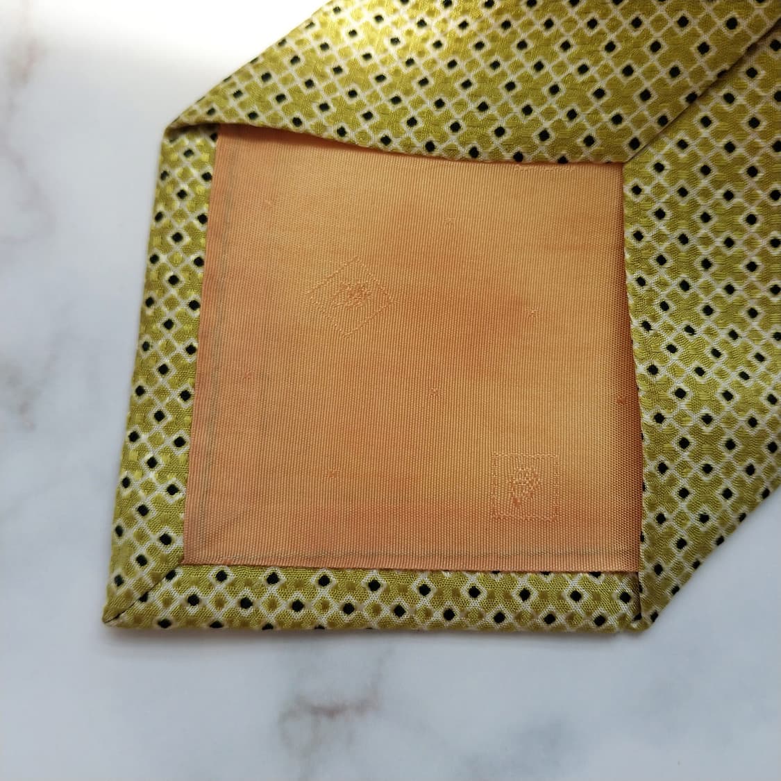피에르 발망 실크 옐로 마이크로 체크 넥타이 9.5cm A등급 K679
 상품이미지8